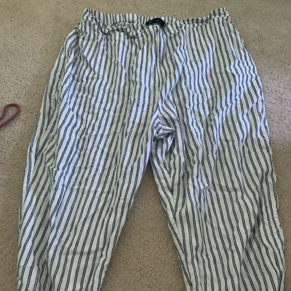 Forever 21 open leg pants